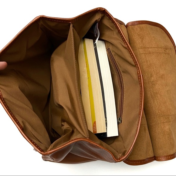 Leather Double Buckle Flap Messenger Satchel Bag - Picture 14 of 14